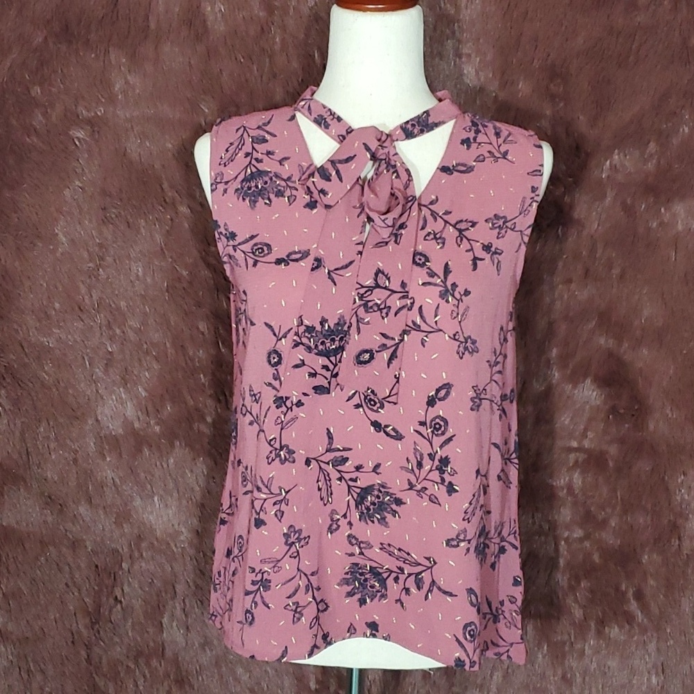 Harve Benard NWT Floral Blouse